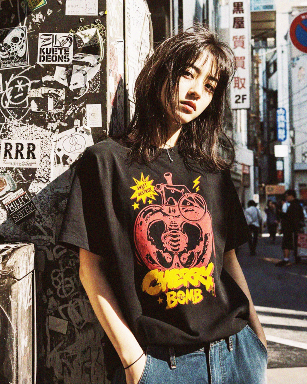 CHERRY BOMB TEE