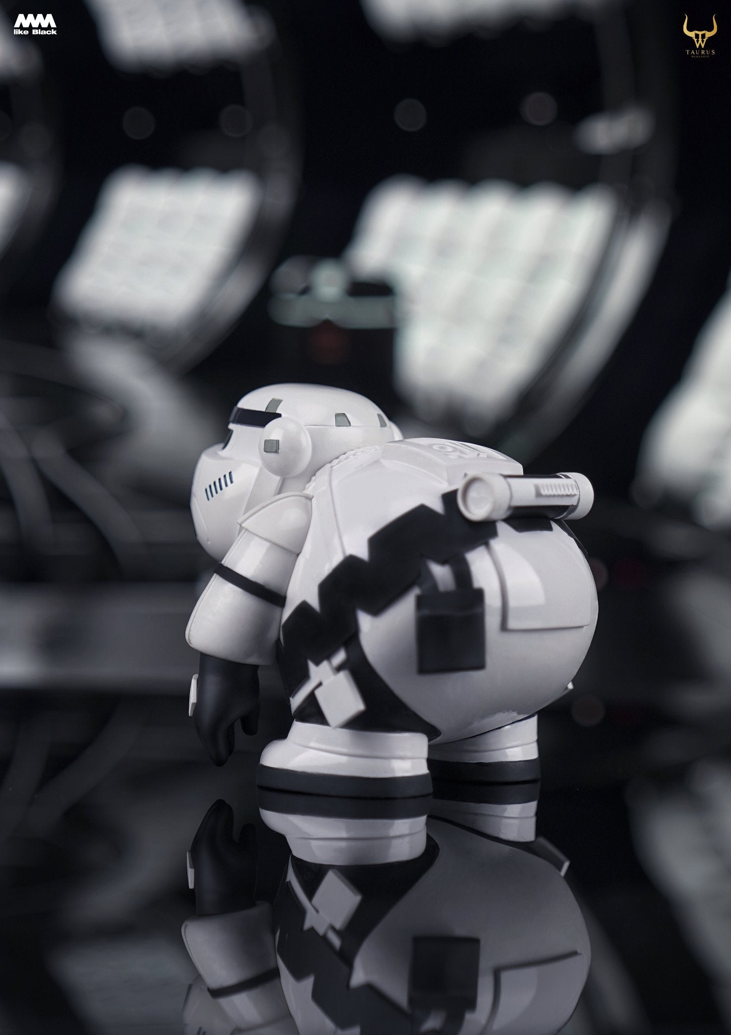 Taurus Workshop T² Series - LIKE BLACK GIANT TROOPER - AKA (Red Ver.)