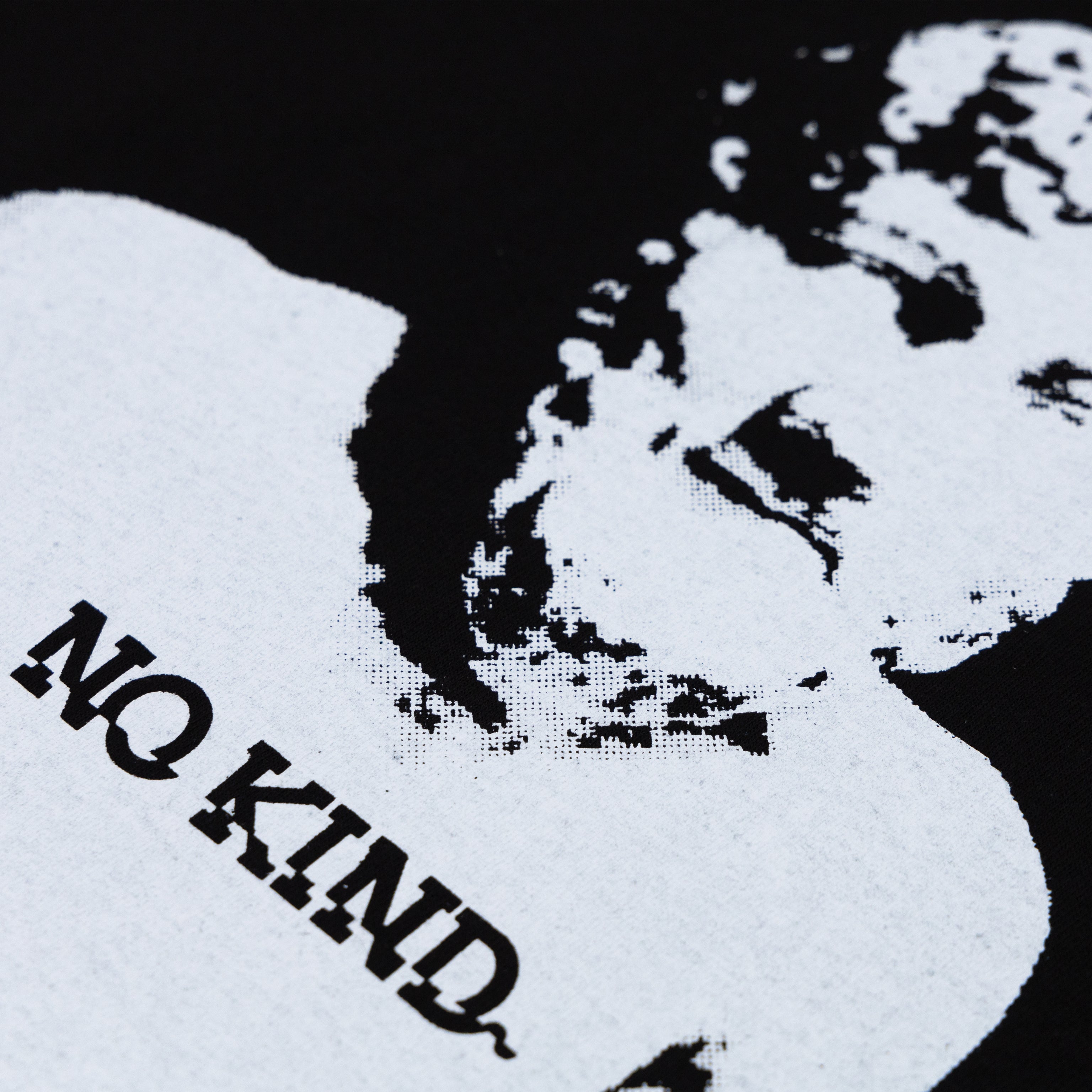 [COTTON USA] NO KIND. of TEE : Aesop's Fables - Black