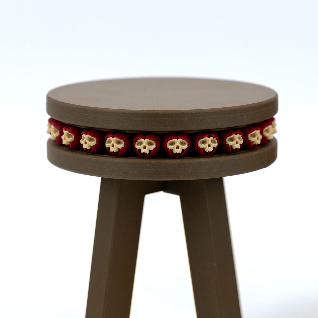 NO KIND - Apple Bearing Chair 100%