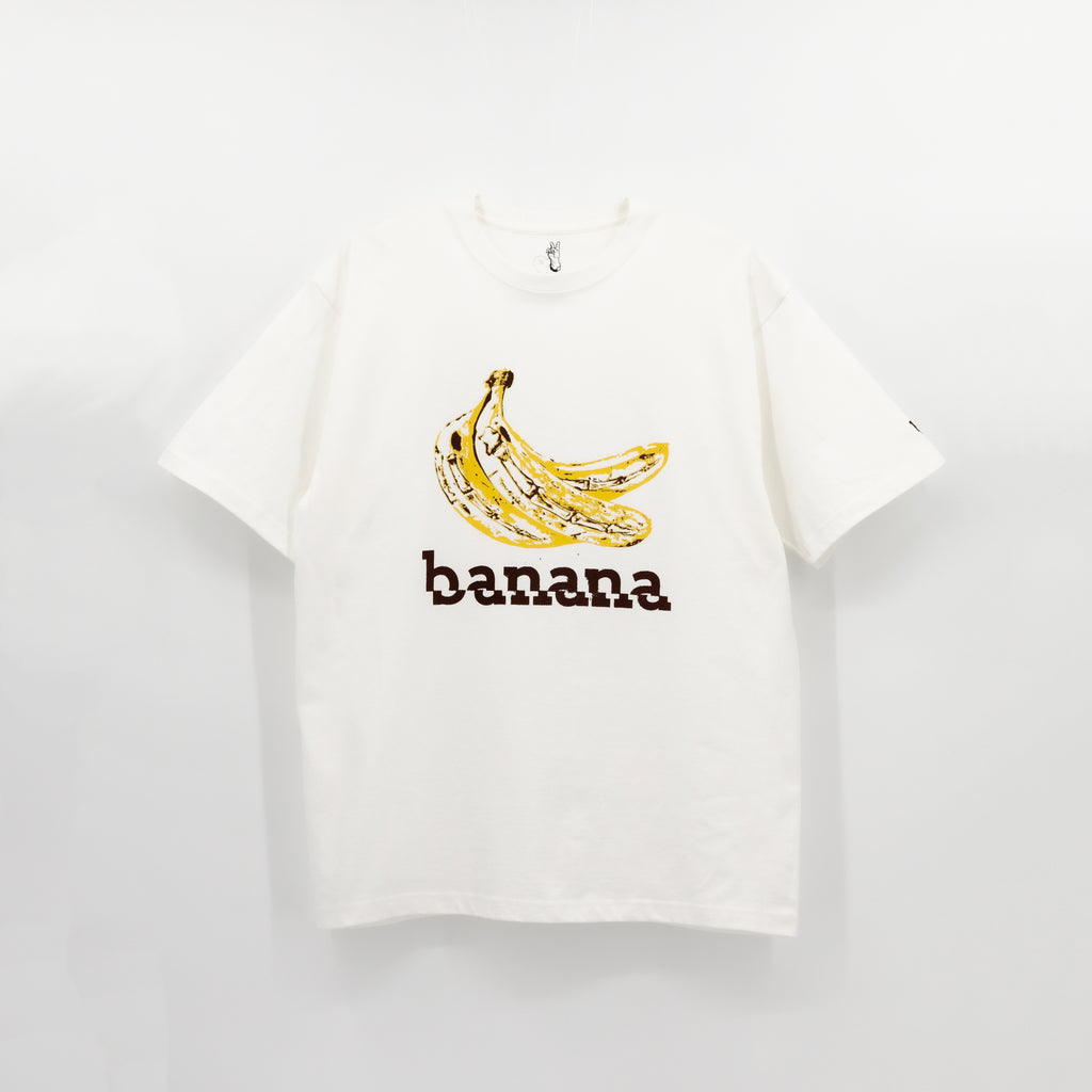 NO KIND. of TEE : b for Banana - White
