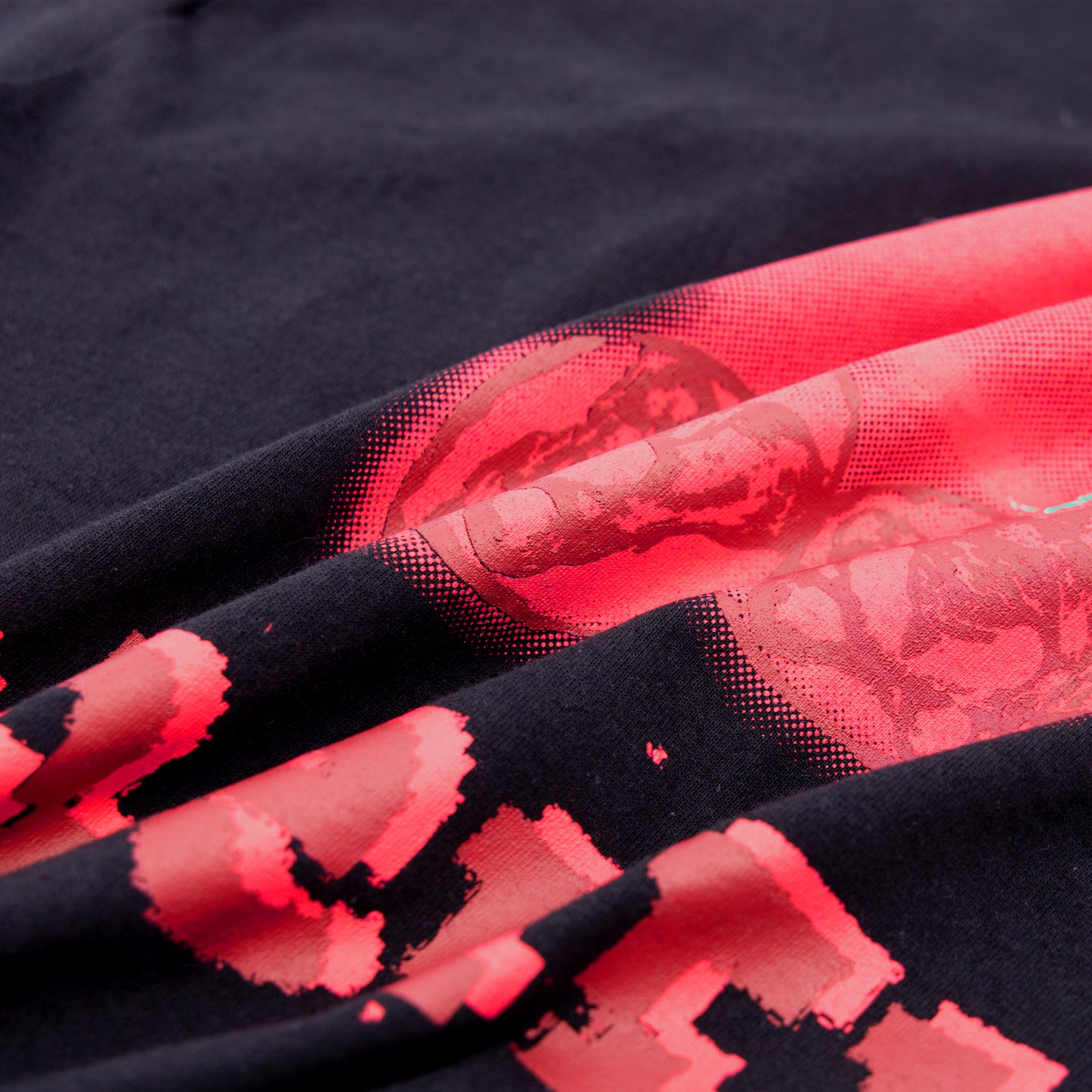[COTTON USA] NO KIND. of TEE : c for CHERRY - Black