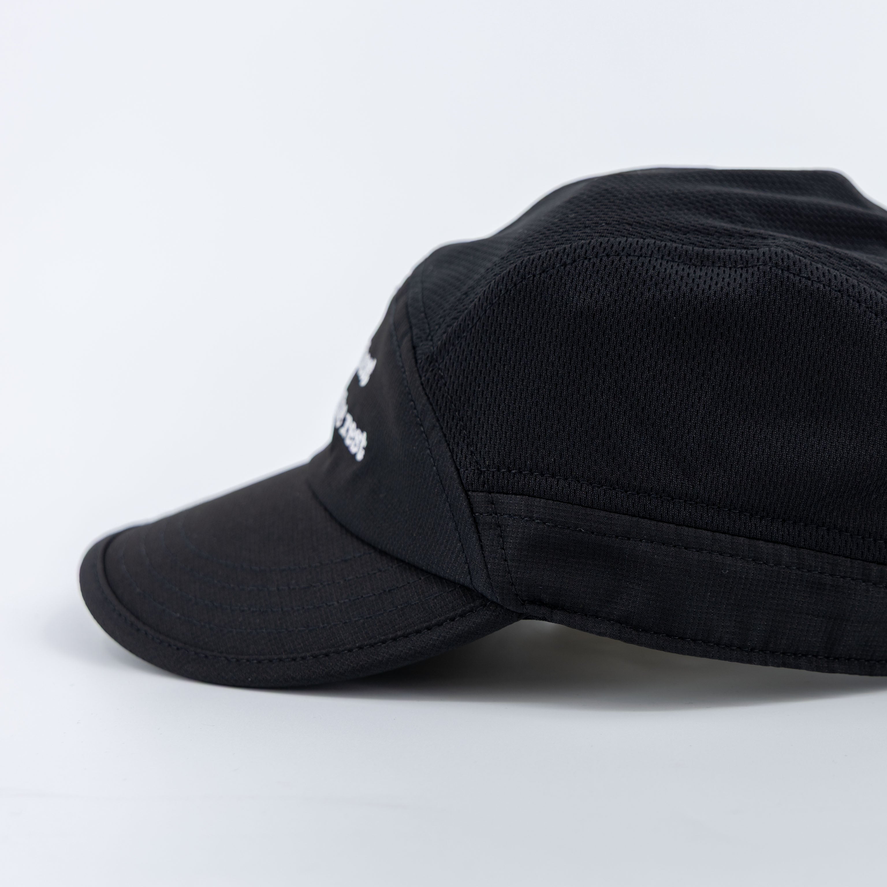 [ Try My Best ] Ultra Light Cap - Black & White