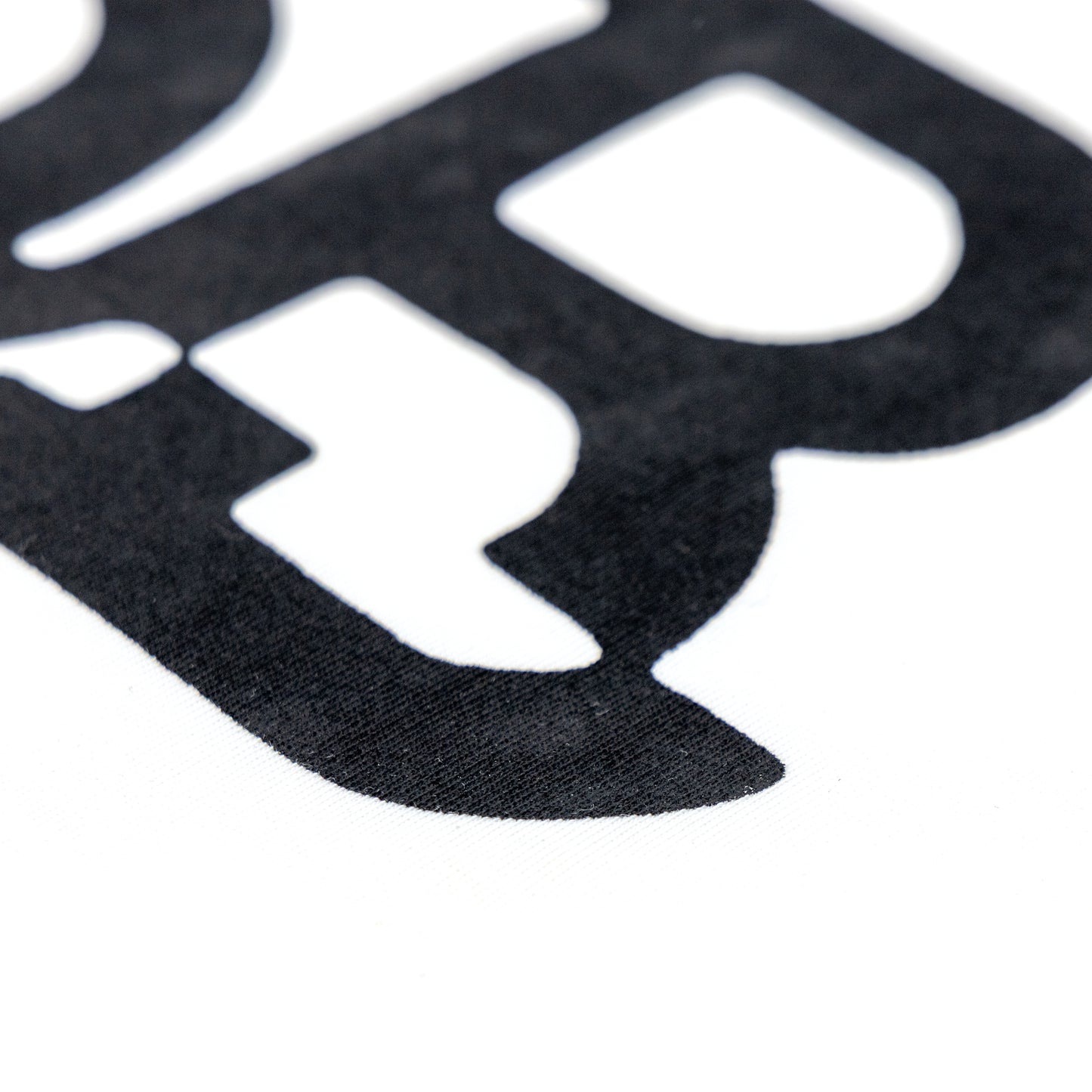 NO KIND bB TEE WHITE